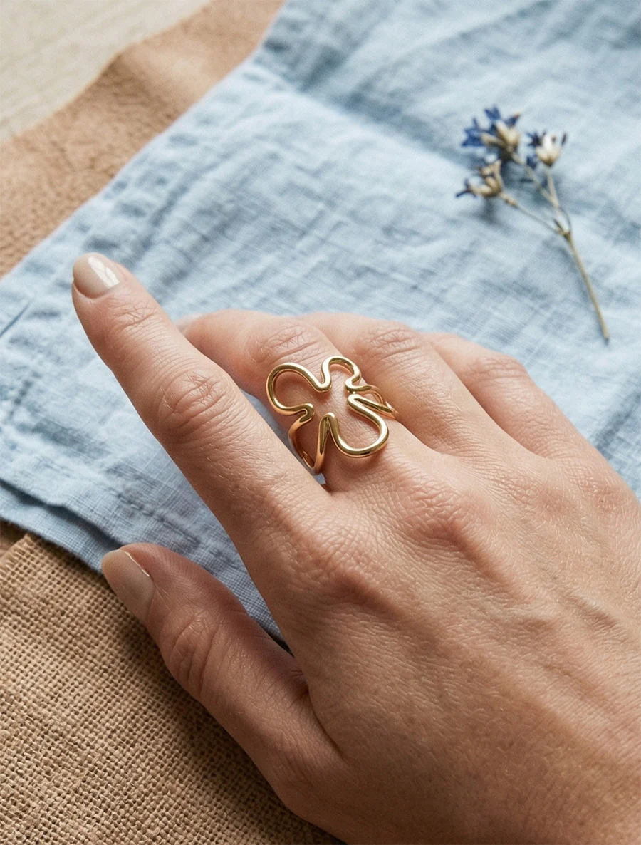 Bague à motif floral - Or