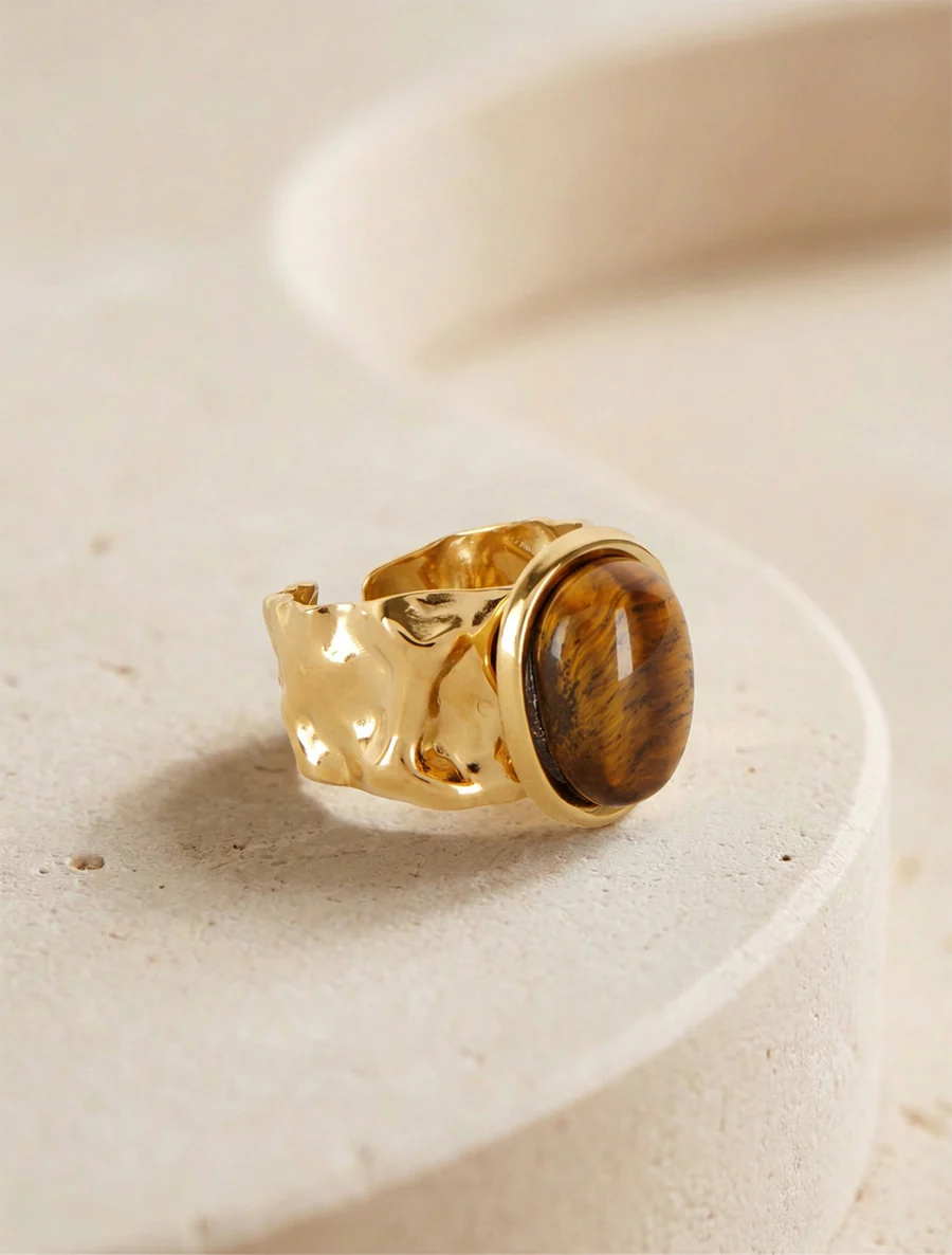 Bague stylisée ornée d'une pierre - Marron