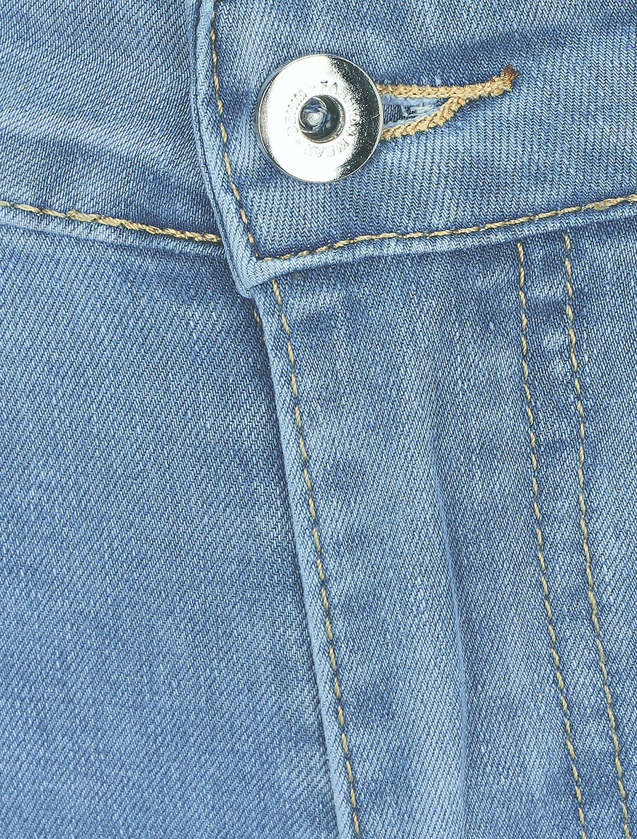 Bermuda push up à ourlets - Bleu denim - Image 3