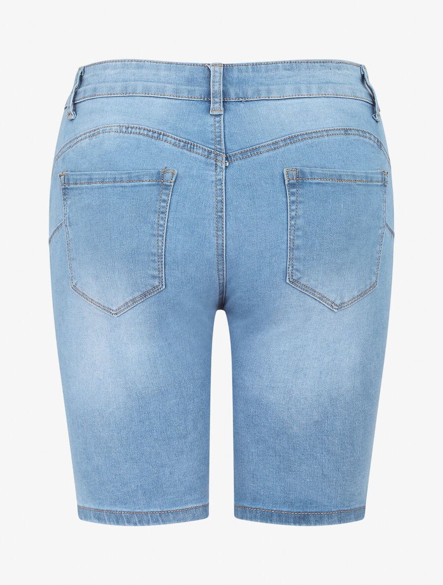 Bermuda push up en jean déchiré - Bleu clair - Image 2