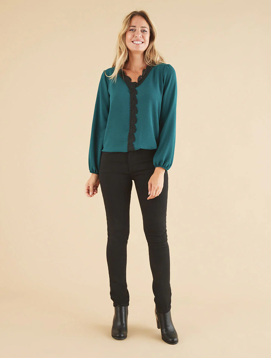 Blouse à col V brodé - Vert sapin - Image 4