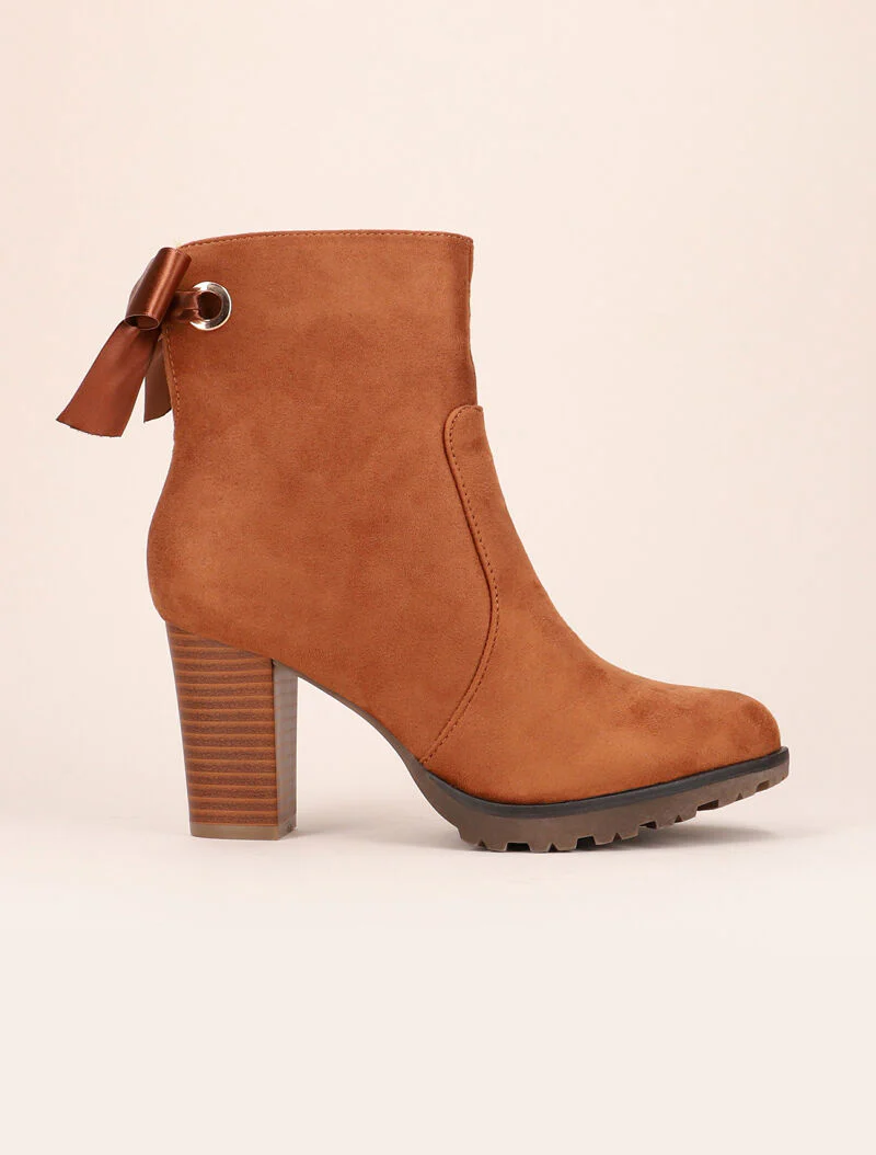 Bottines en suédine à détail noeud - camel