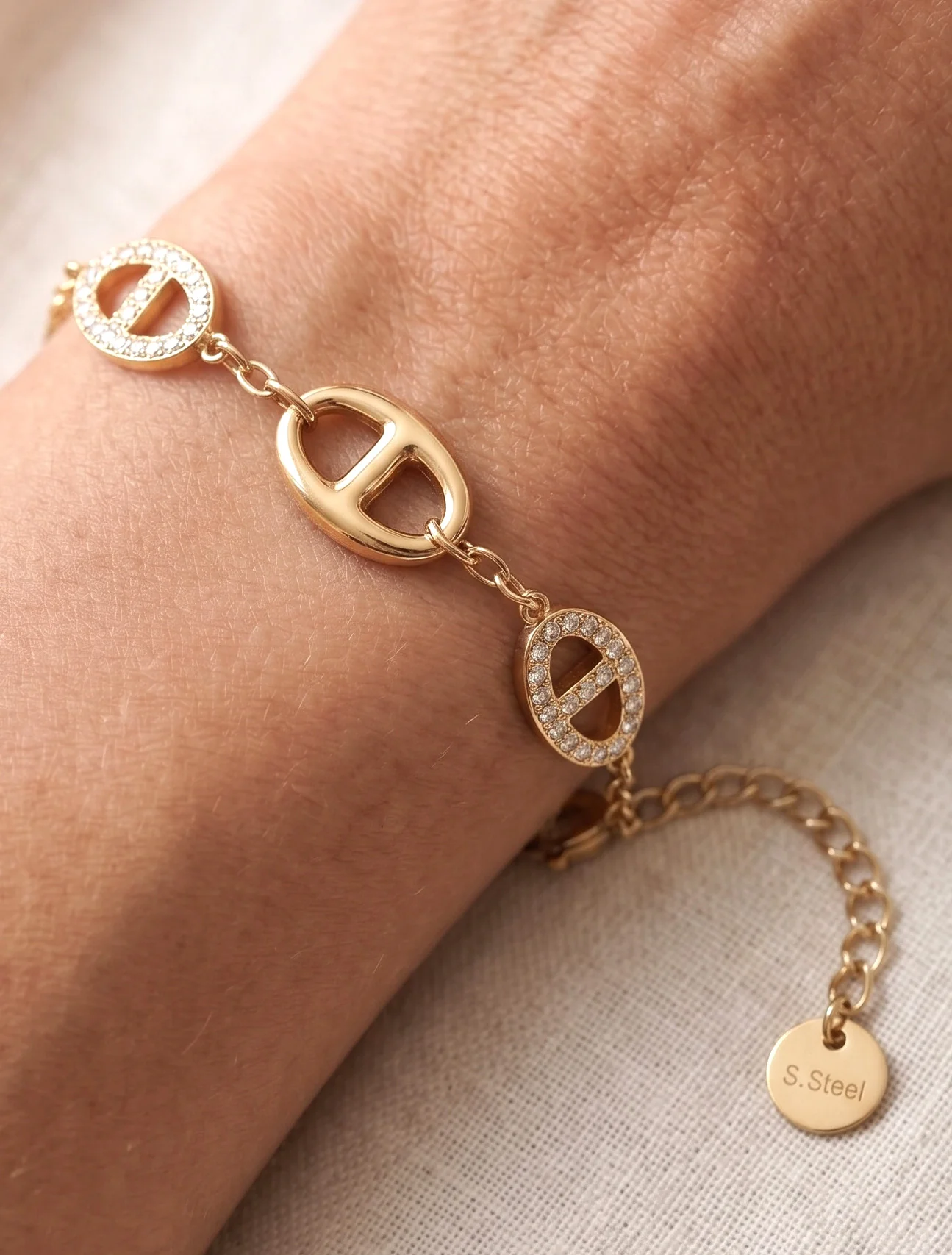 Bracelet à charms maillon marin à strass - Or