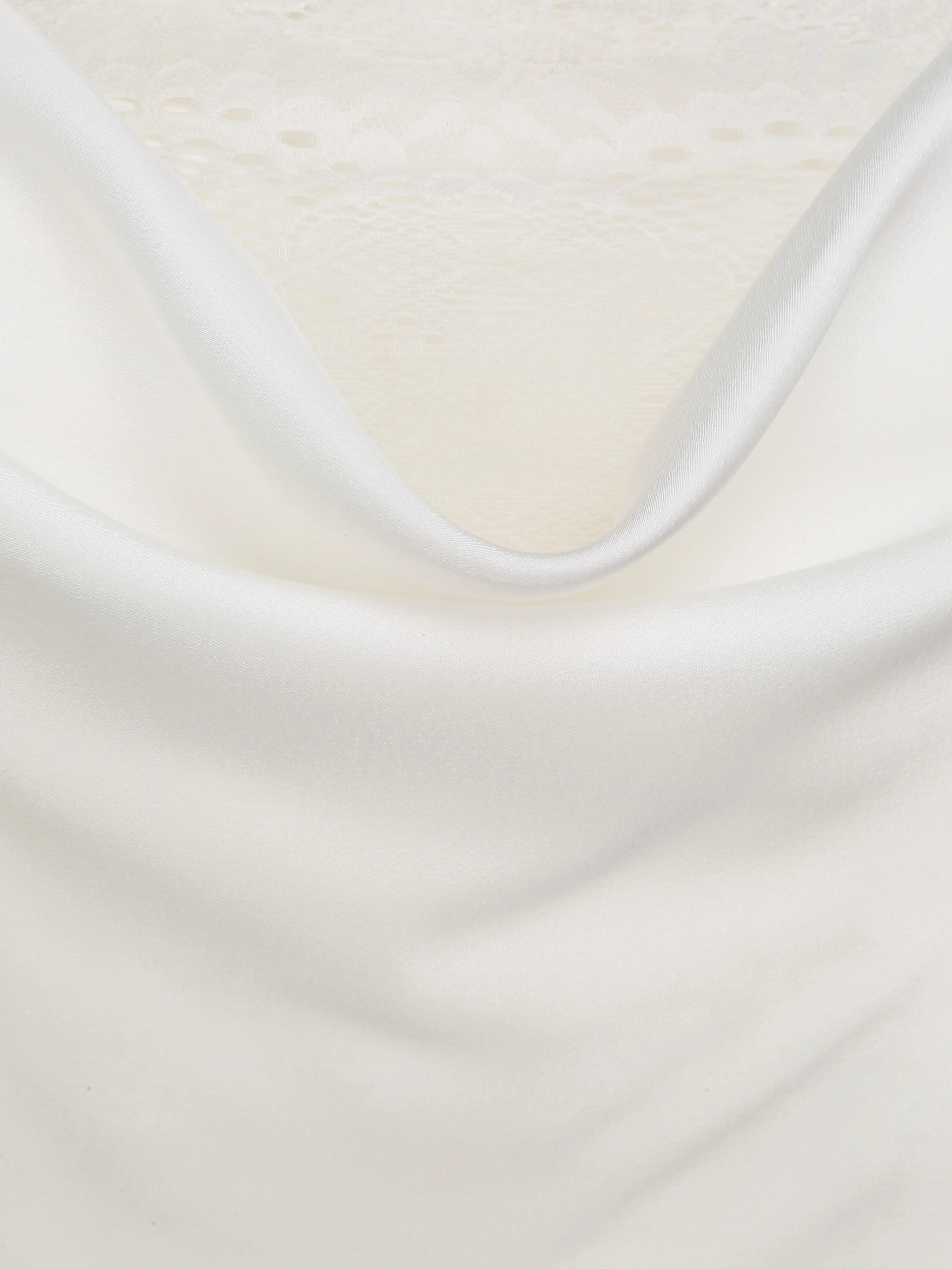 Caraco droit satiné à col bénitier et dentelle - Blanc - Image 3
