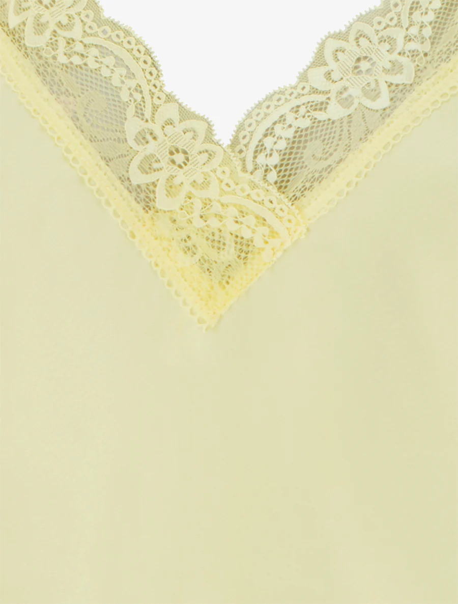 Caraco satiné à col en dentelle - Jaune pâle - Image 3