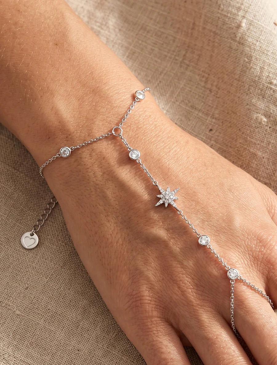 Chaîne de main étoile et zircons blancs - Argent