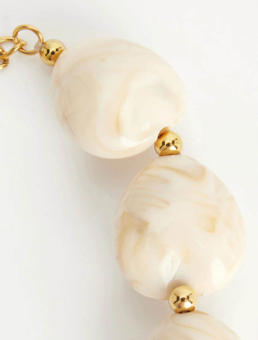 Collier à perles en résine - Beige - Image 3