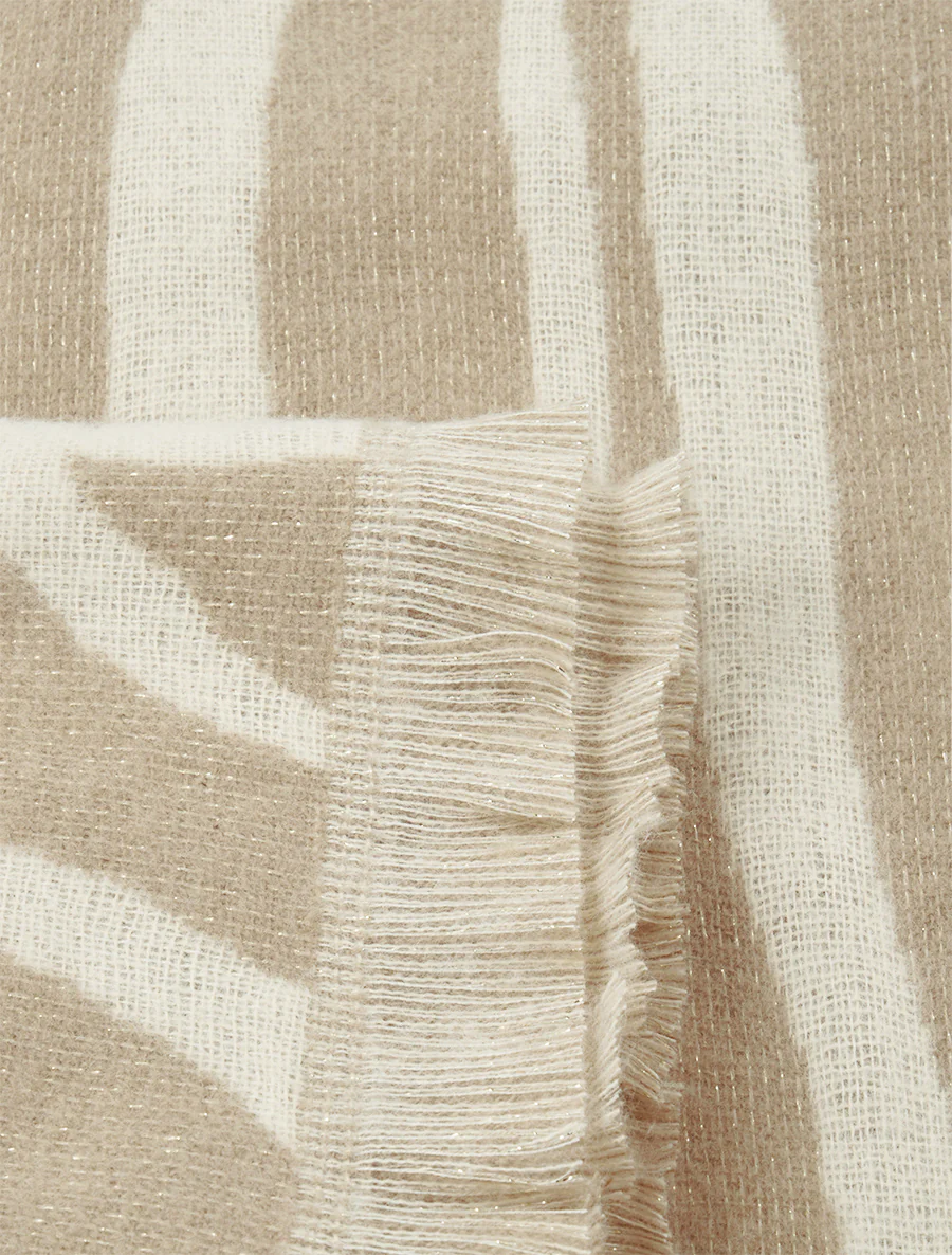 Echarpe duveteux à imprimé zèbre - Beige - Image 3