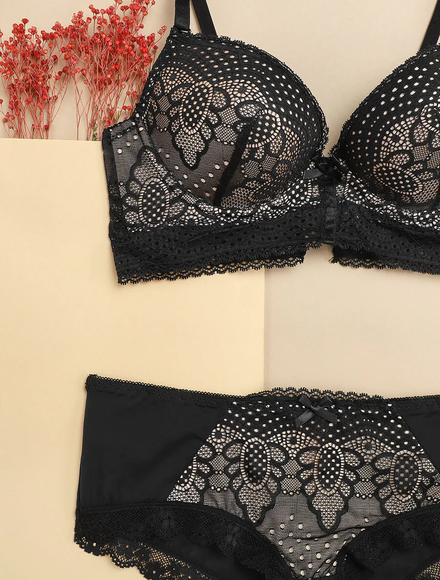 Ensemble à bord large en dentelle piquetée et shorty - Noir/nude - Image 3