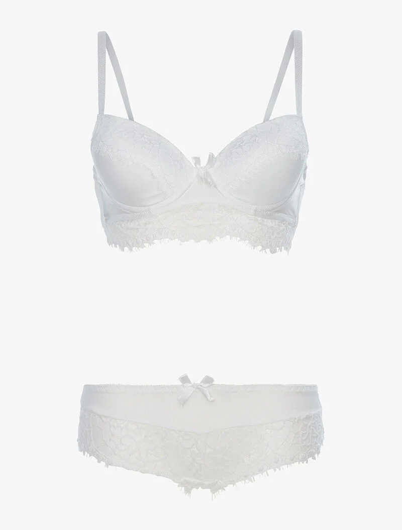 Ensemble à bordure dentelle et culotte - blanc