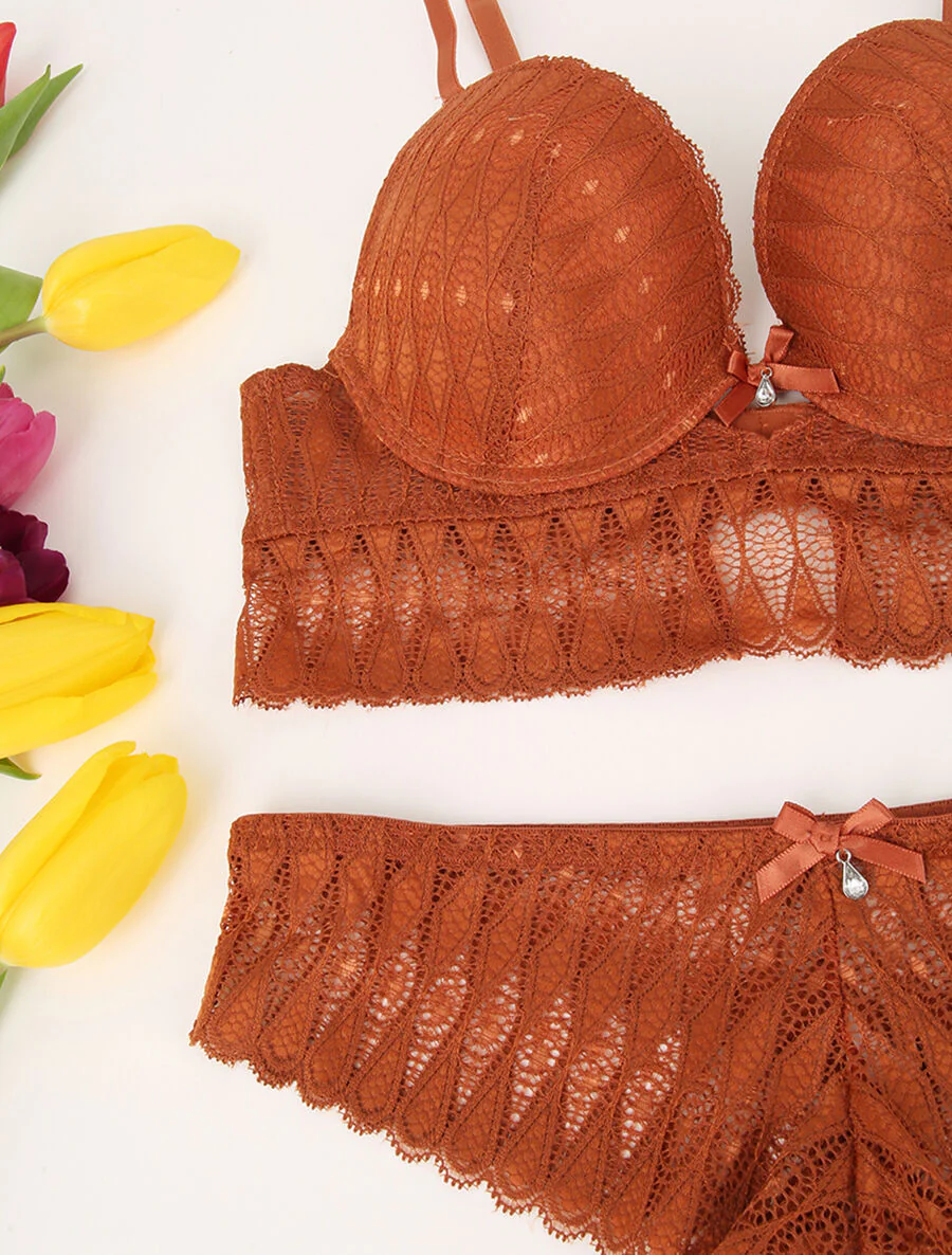 Ensemble à large empiècement dentelle - Camel - Image 3