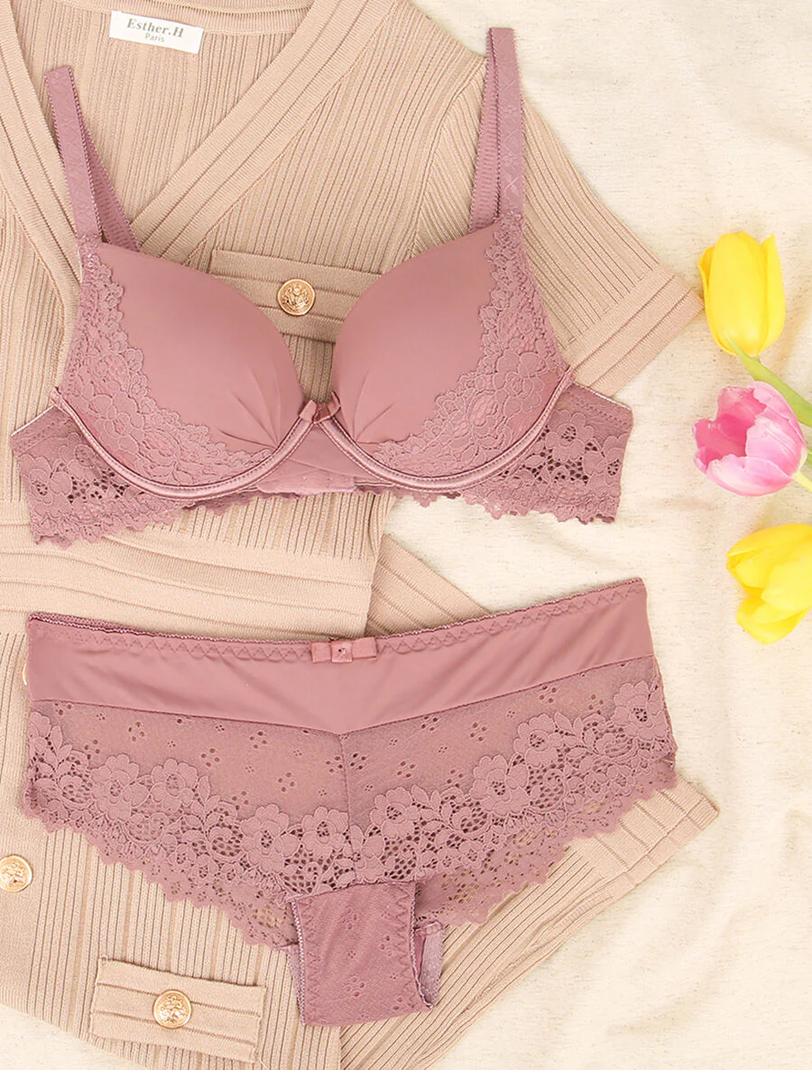 Ensemble emboitant en résille et en dentelle - Vieux rose