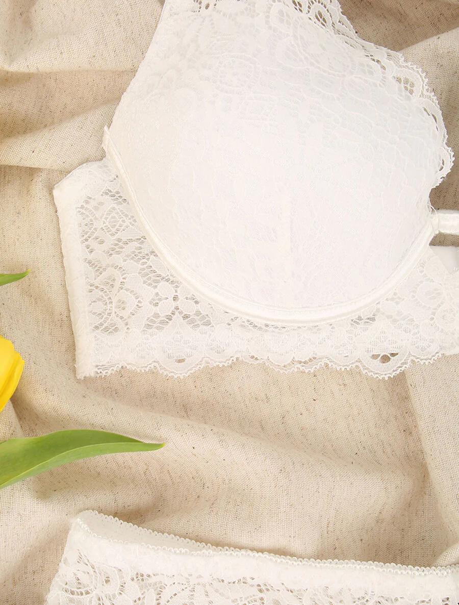 Ensemble en dentelle à motifs fleuris - Blanc - Image 3