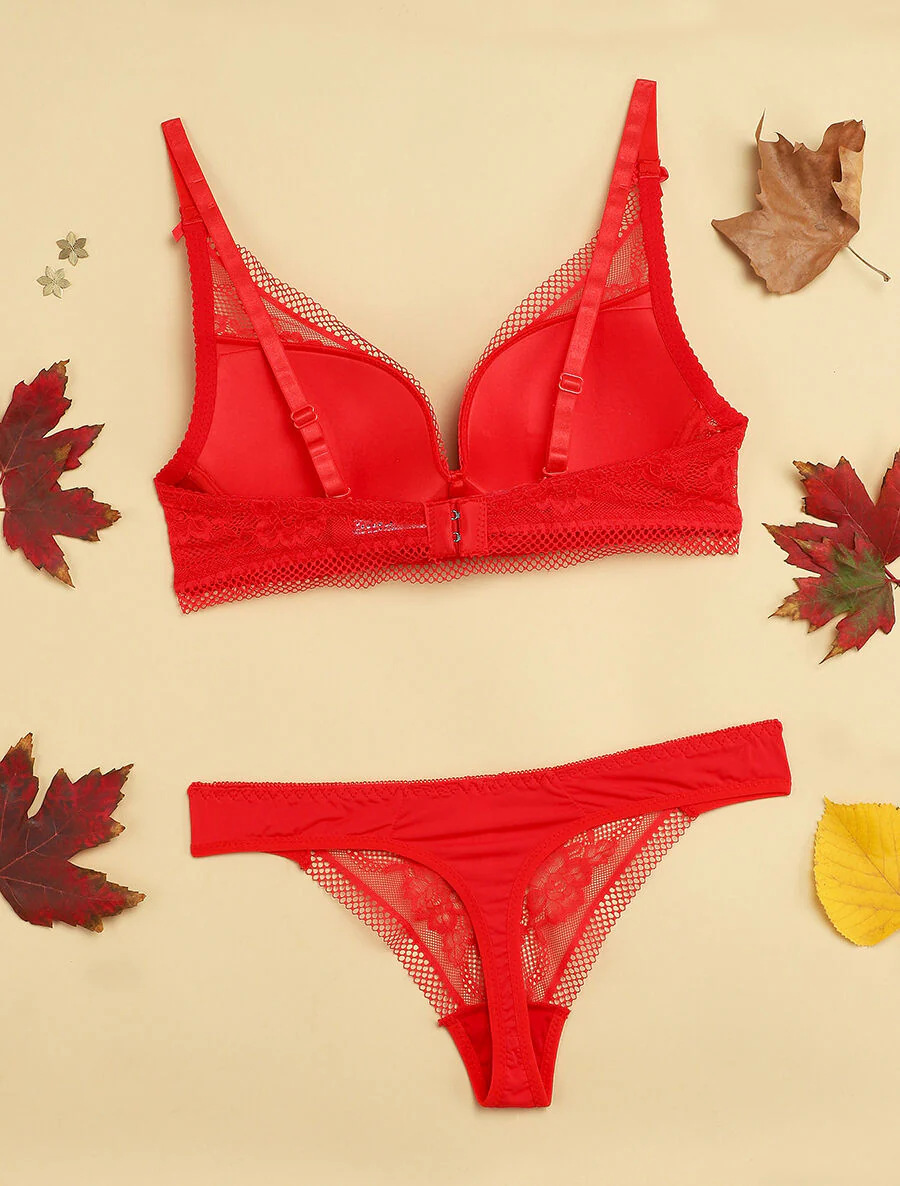 Ensemble en dentelle ajourée et string - Rouge - Image 2