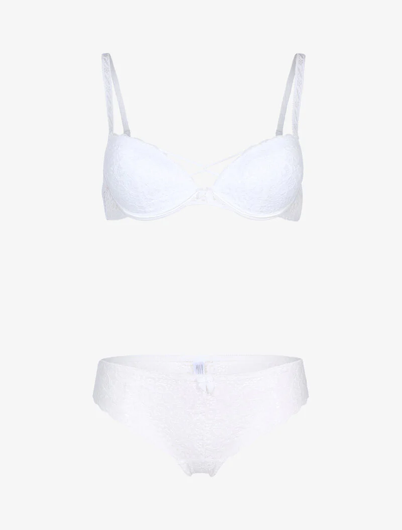 Ensemble en dentelle et détails entrelacés - blanc