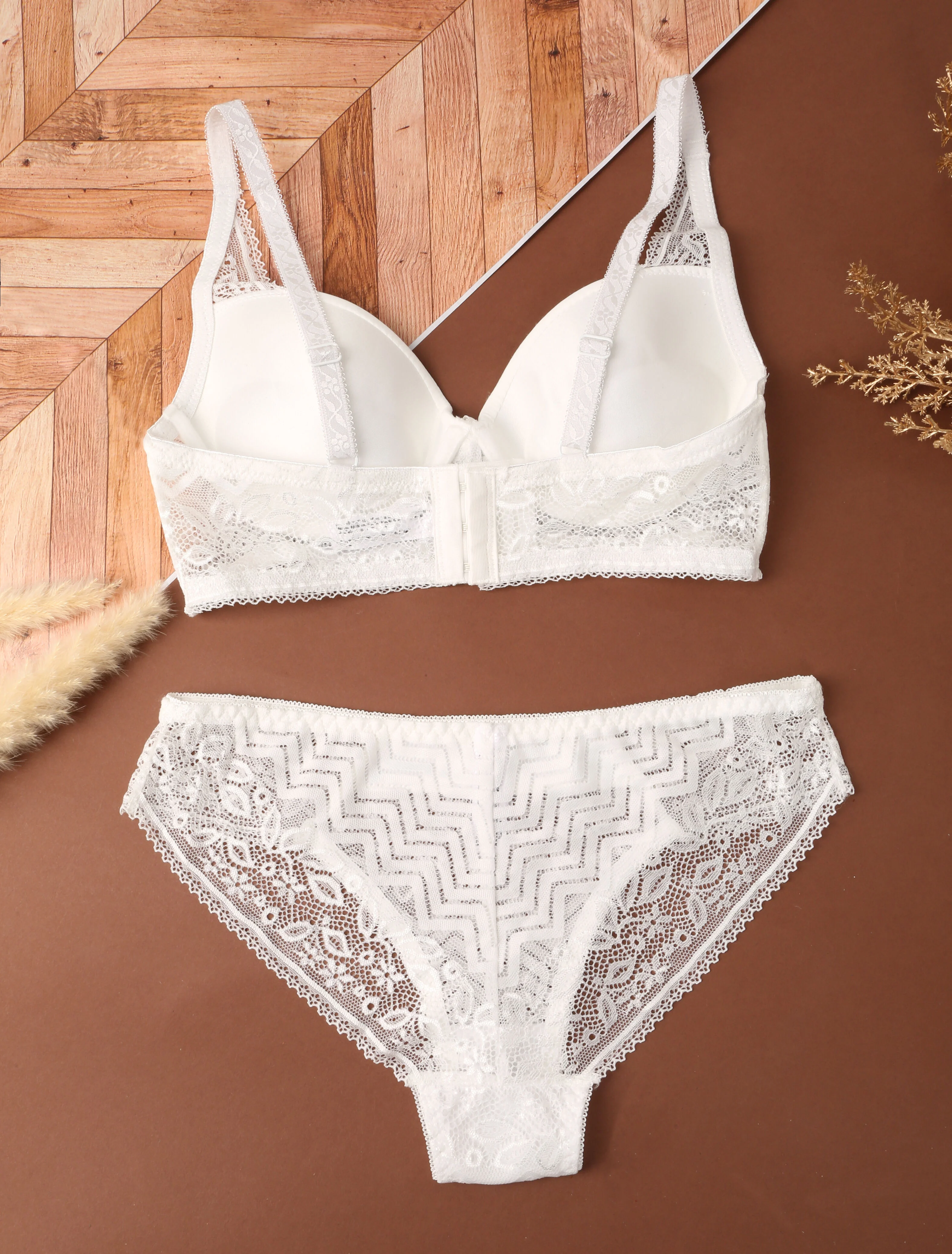 Ensemble en dentelle et zig-zag - Blanc - Image 2