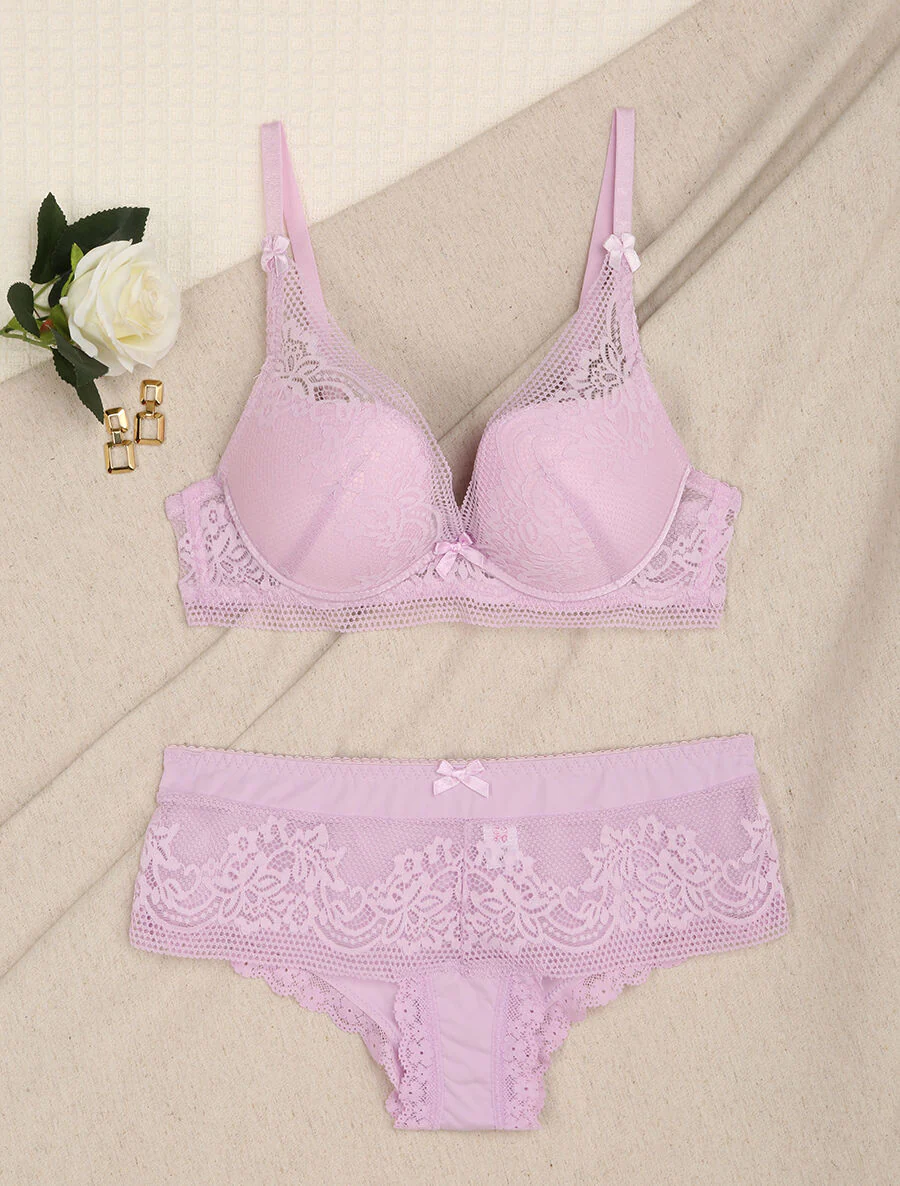 Ensemble en dentelle fleurie - Lilas