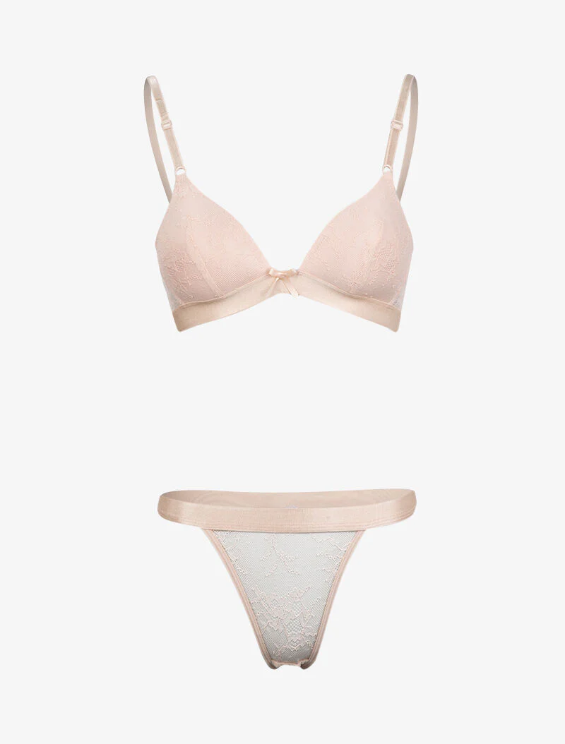 Ensemble en dentelle fleurie et résille - rose