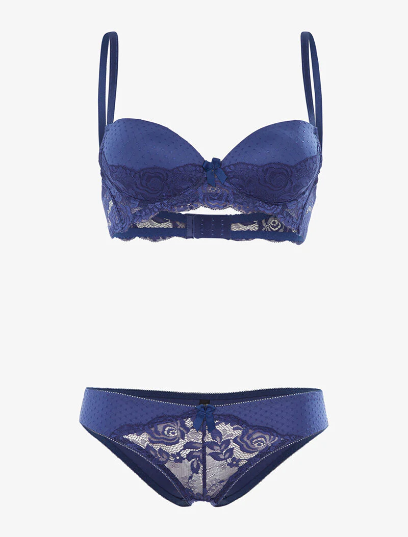 Ensemble piqueté à bords dentelle - bleu électrique