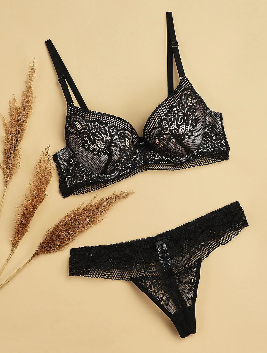 Ensemble push-up à broderie fleurie et string - Noir/nude