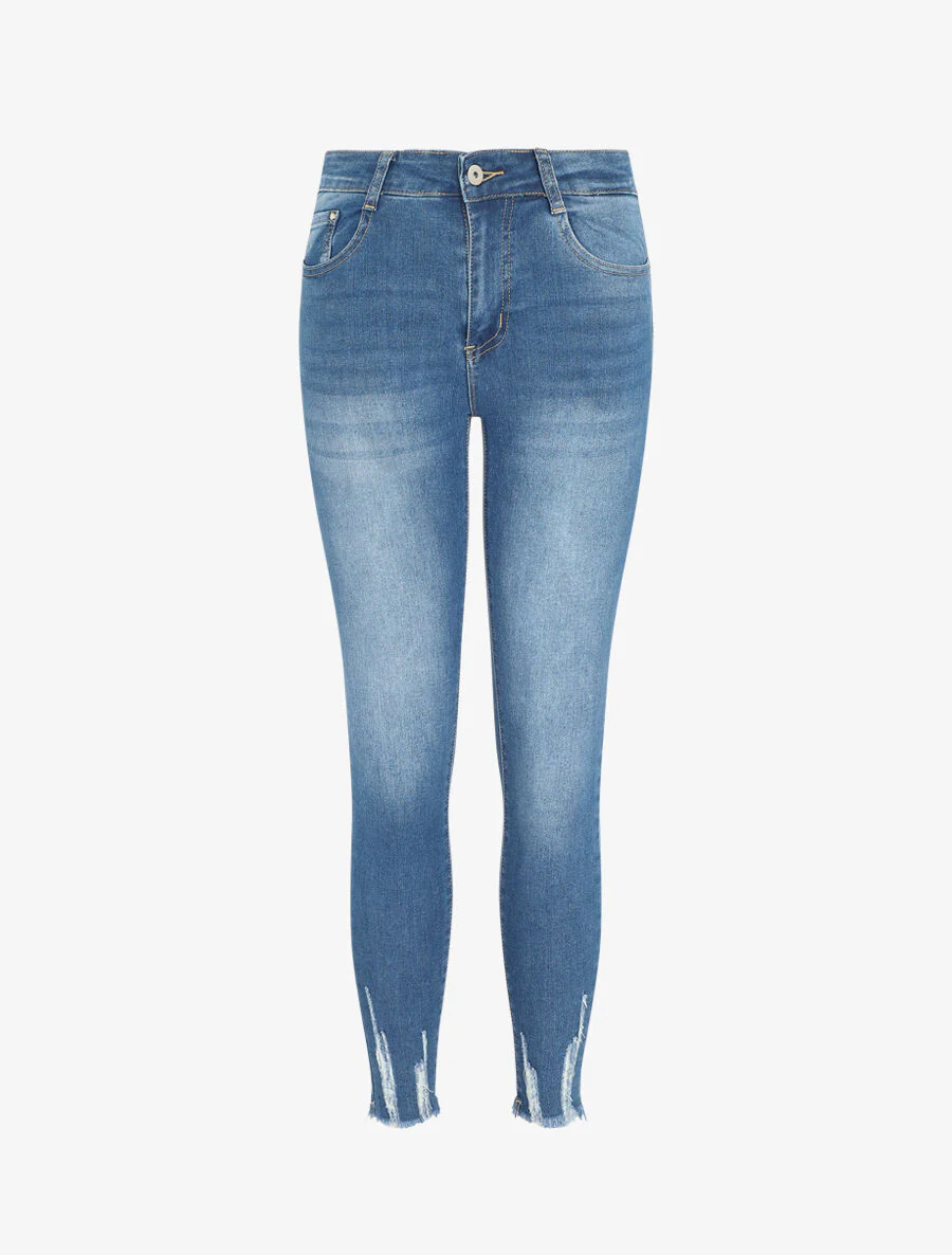 Jean push up à bords effilochés coupe skinny - Bleu