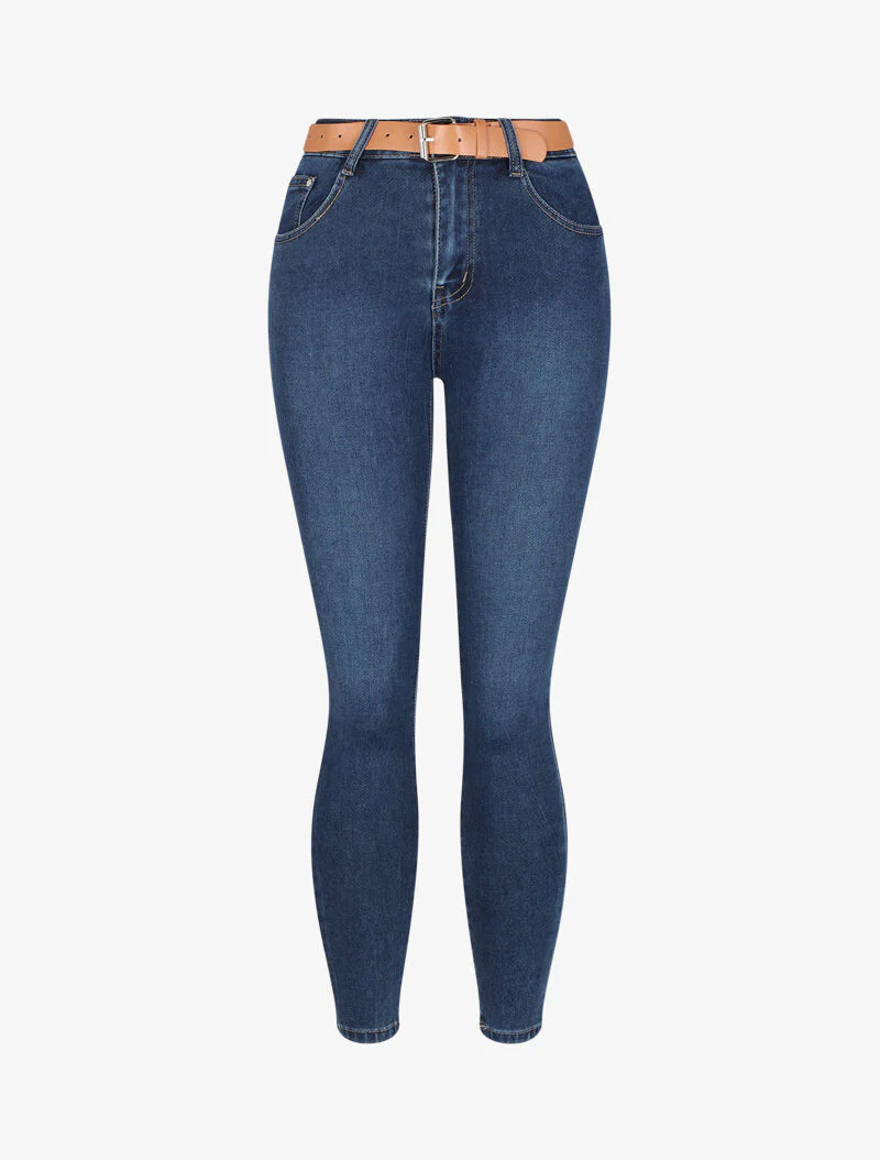 Jean skinny accessoirisé d'une ceinture en simili - Bleu denim