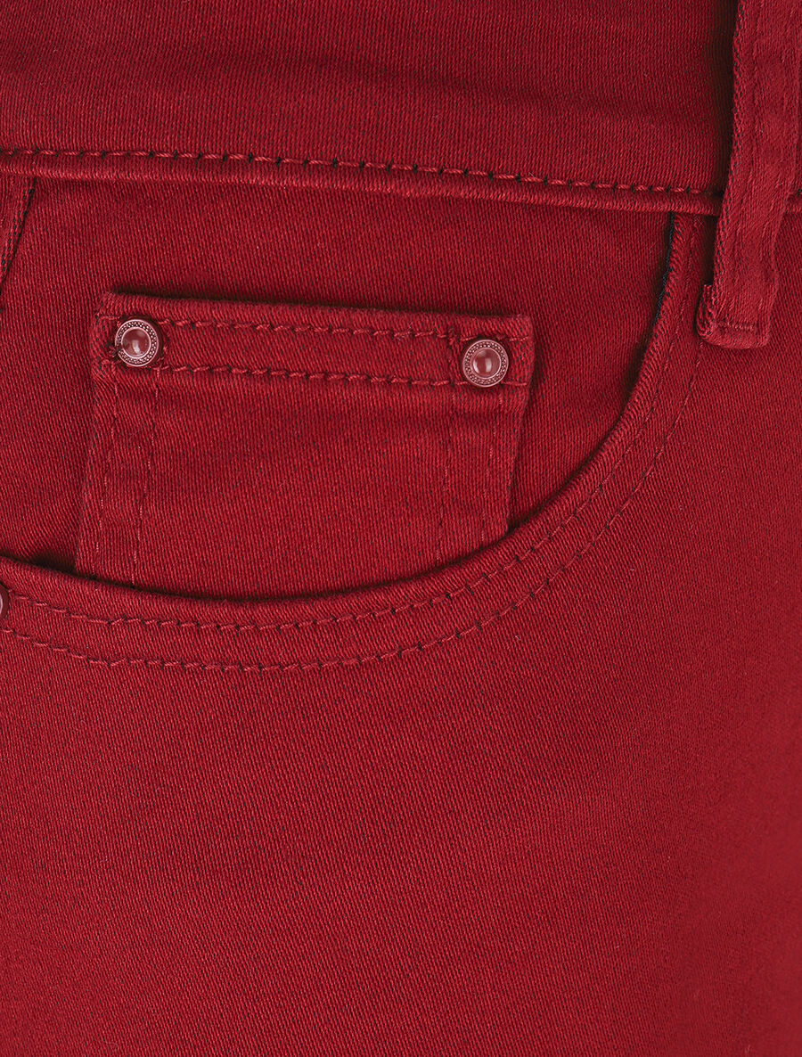 Jean uni coupe slim - Bordeaux - Image 3