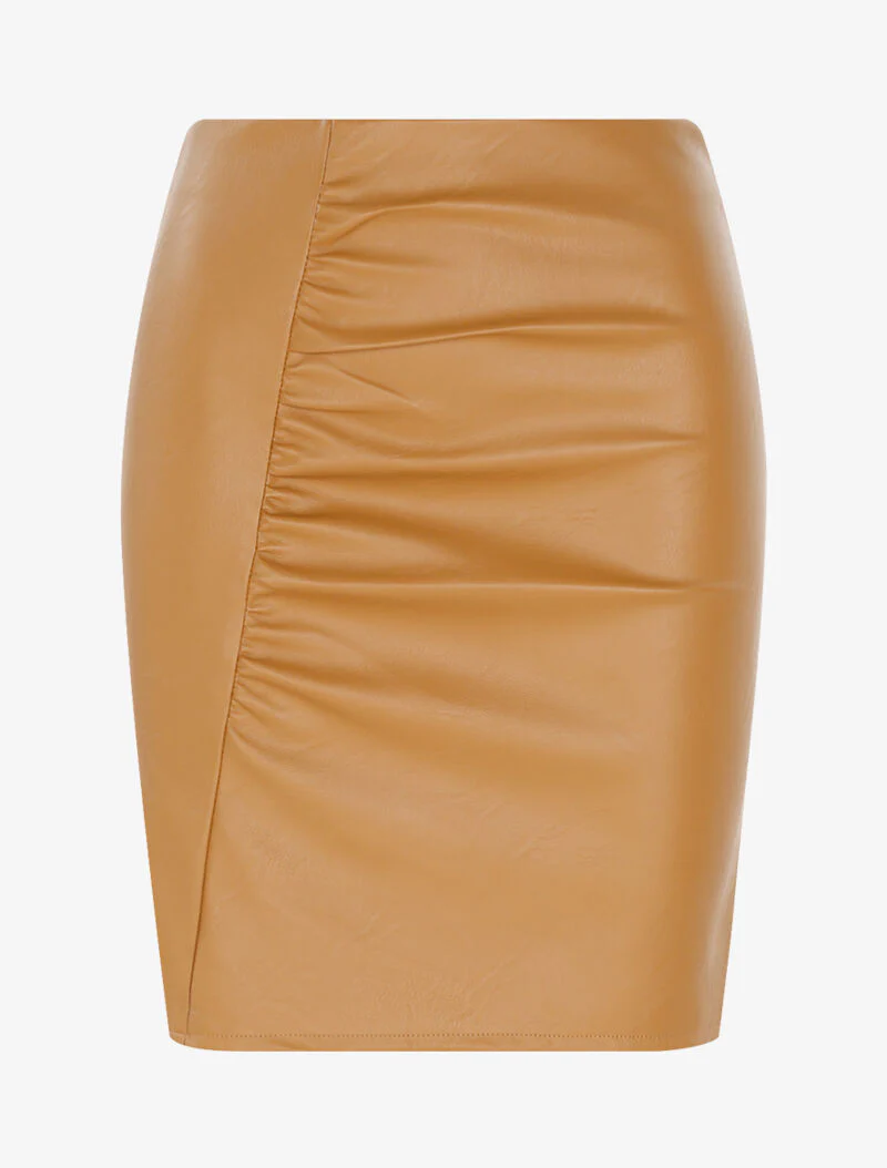 Jupe effet froissé en simili - camel