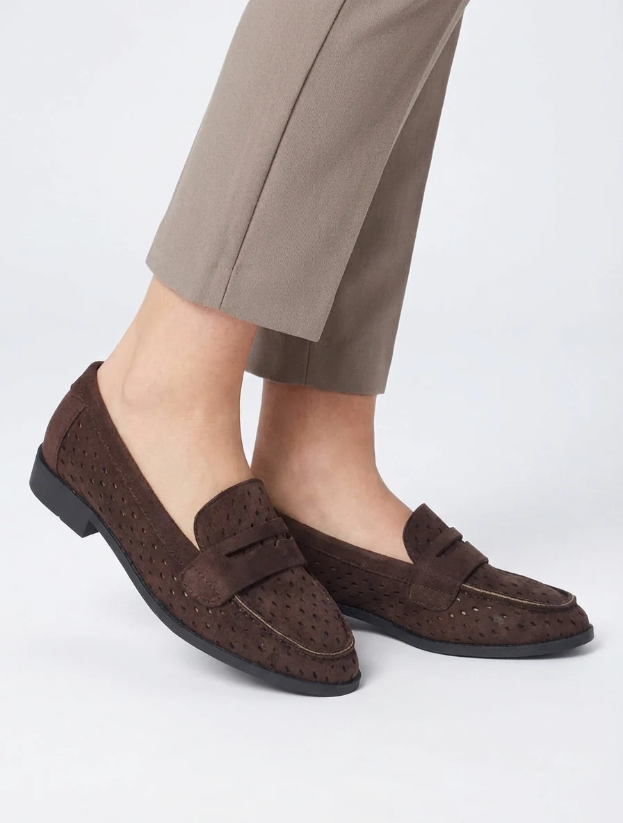 Mocassins ajourés en suédine - Marron - Image 5