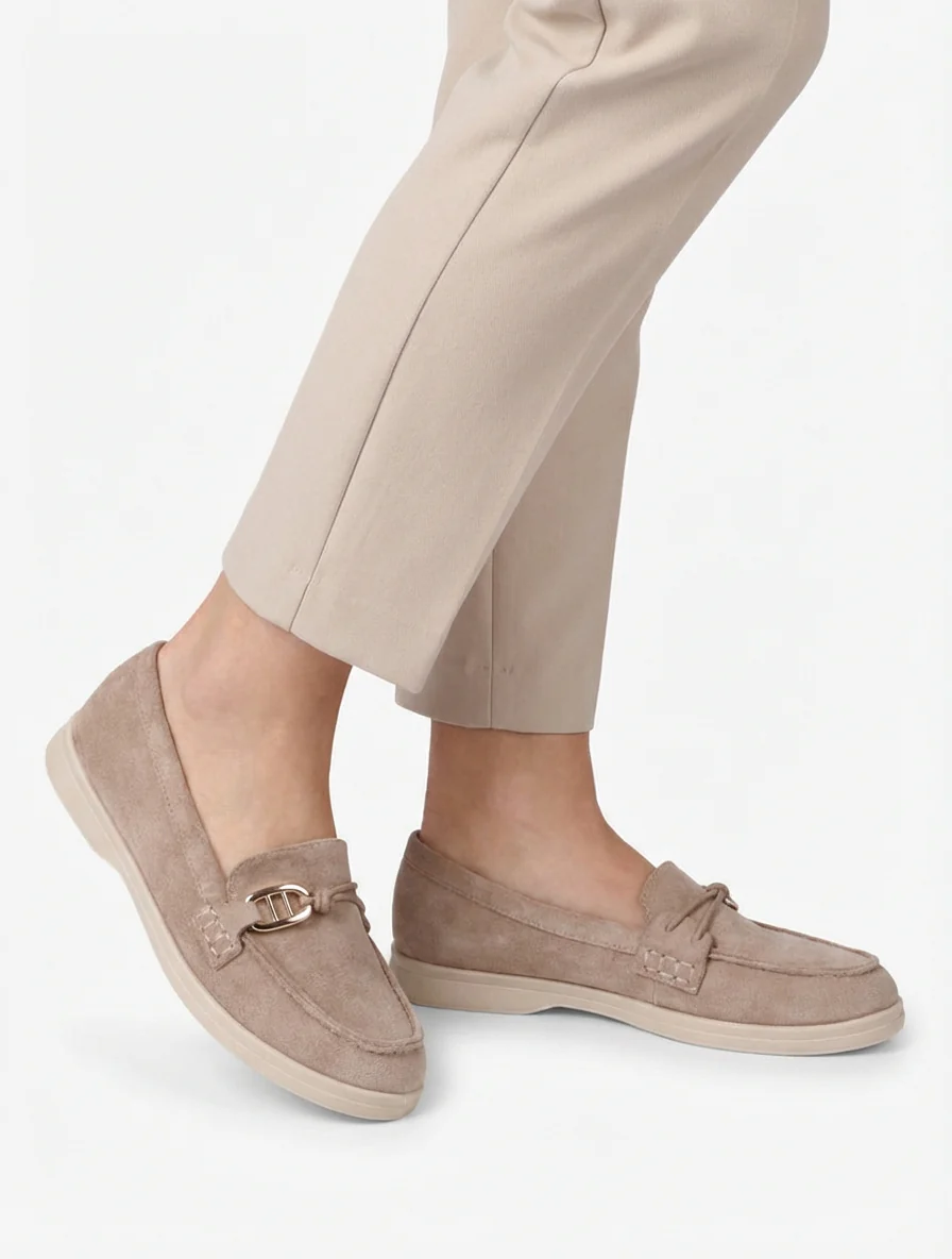 Mocassins en suédine à boucle décorative - Taupe - Image 5