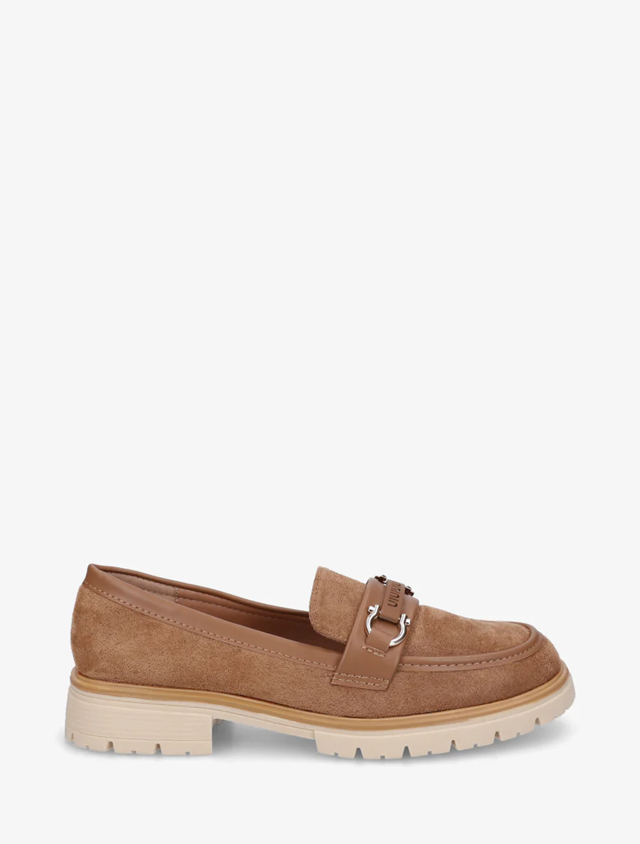 Mocassins en suédine à boucle décorative - Camel