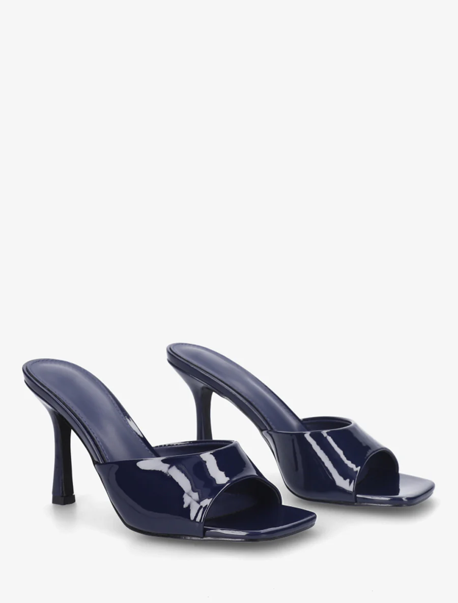 Mules vernies à talon aiguille - Marine - Image 4