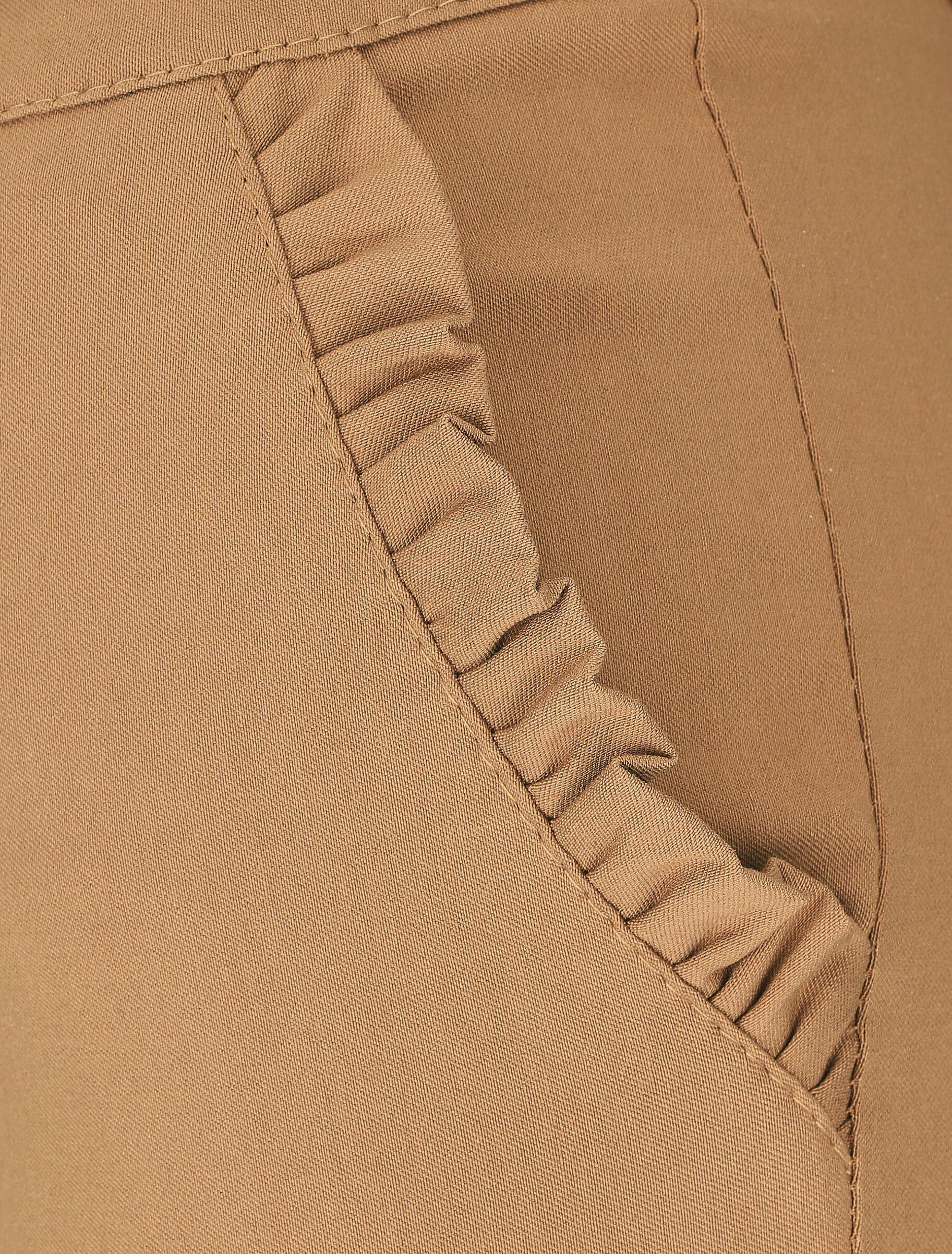Pantalon 7/8 à revers et poches volantées - Camel - Image 3