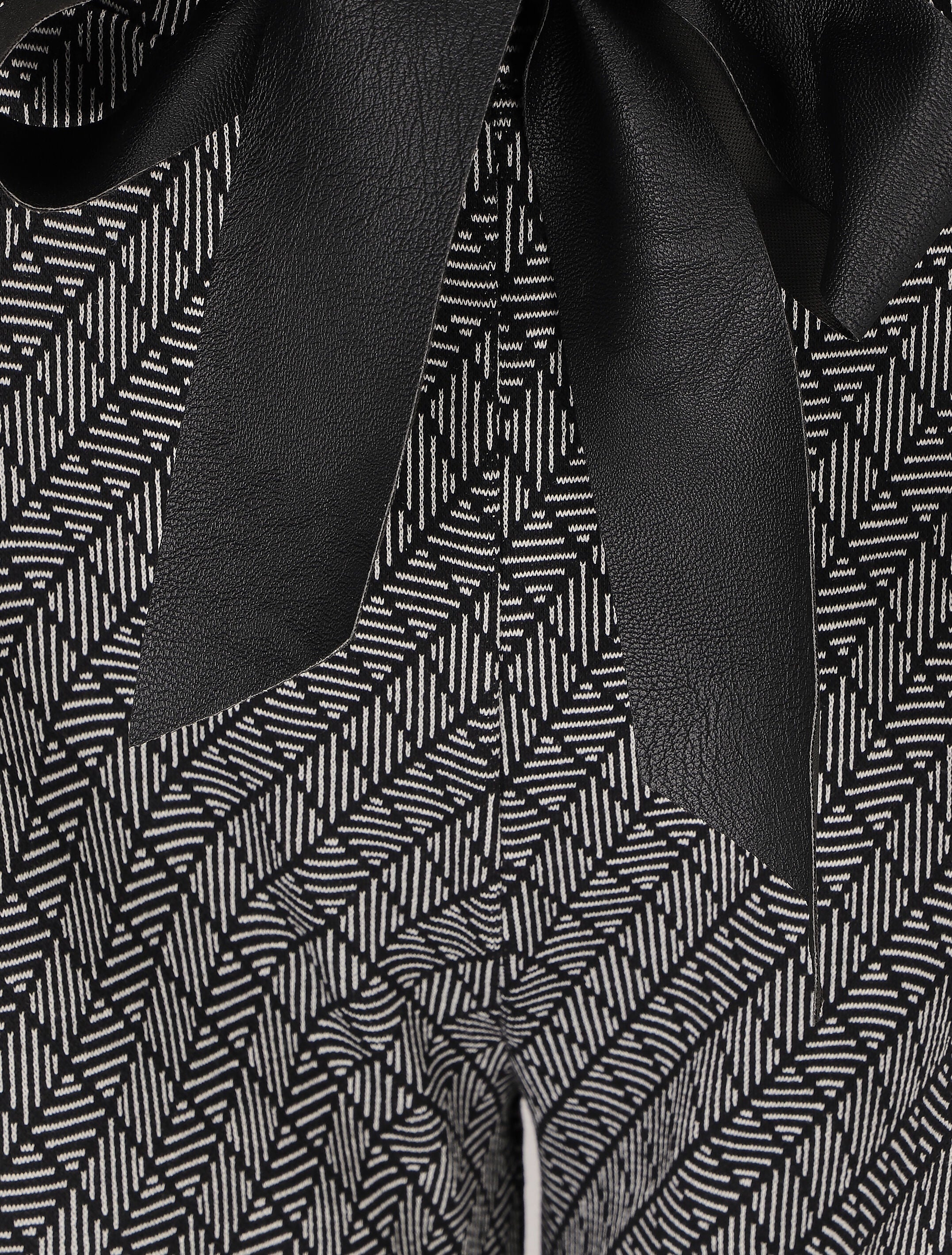 Pantalon coupe ample à imprimé graphique - Noir - Image 3