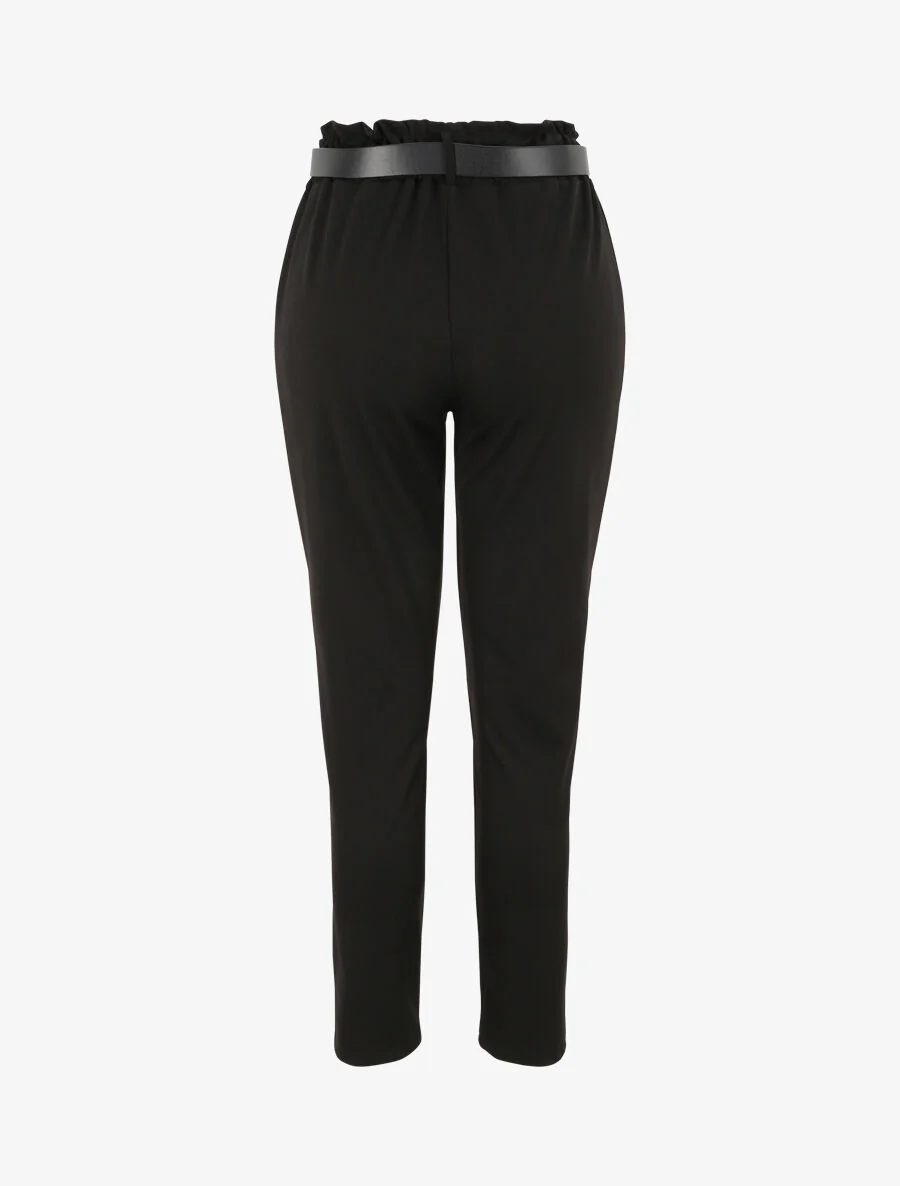Pantalon droit uni à taille haute froncée - Noir - Image 2