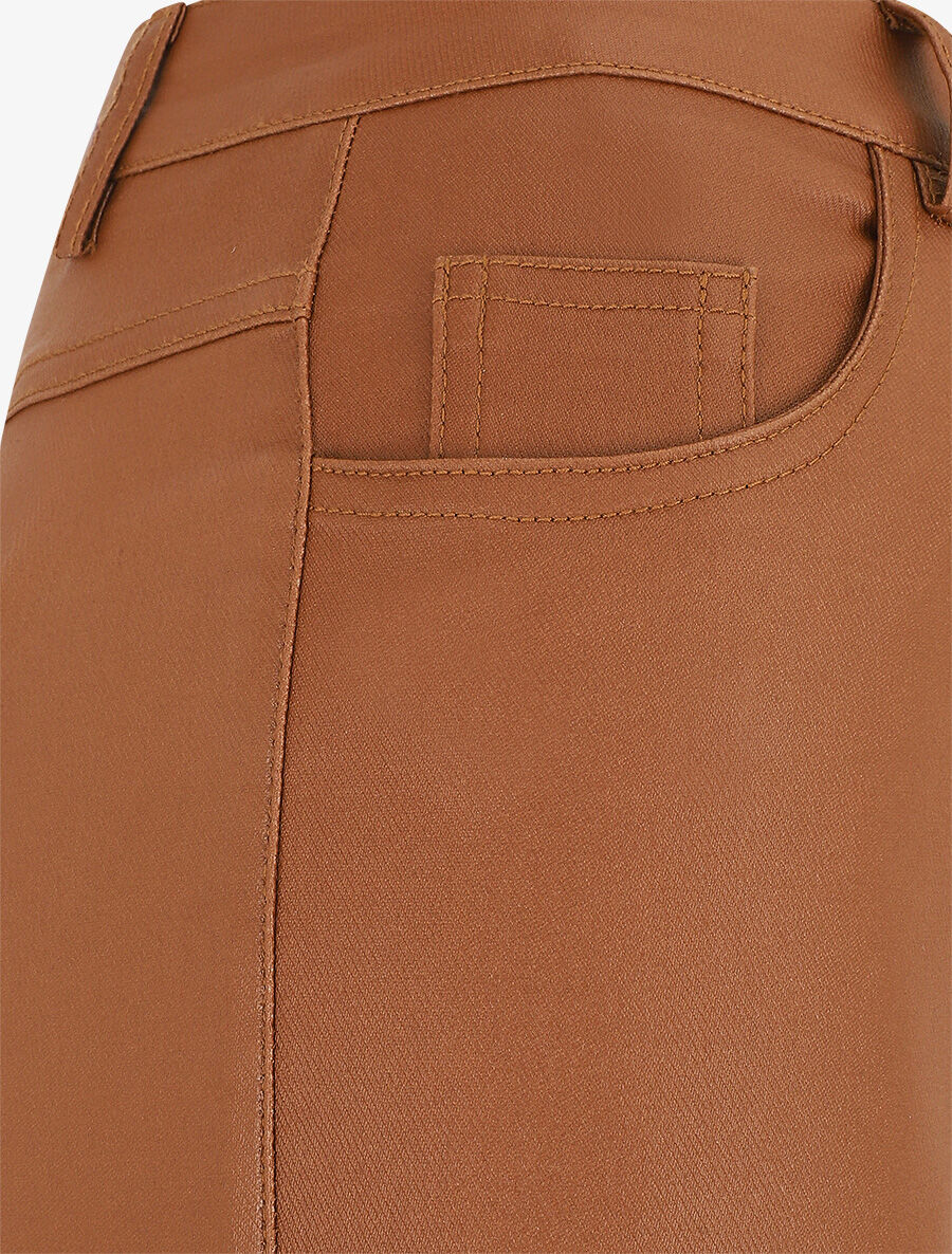 Pantalon slim effet ciré - Camel - Image 3