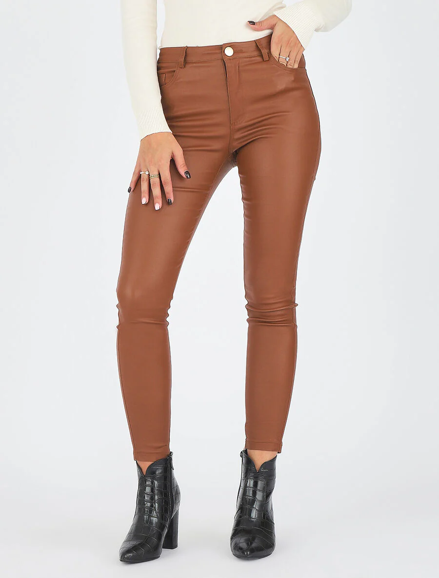 Pantalon slim effet ciré - Camel - Image 4