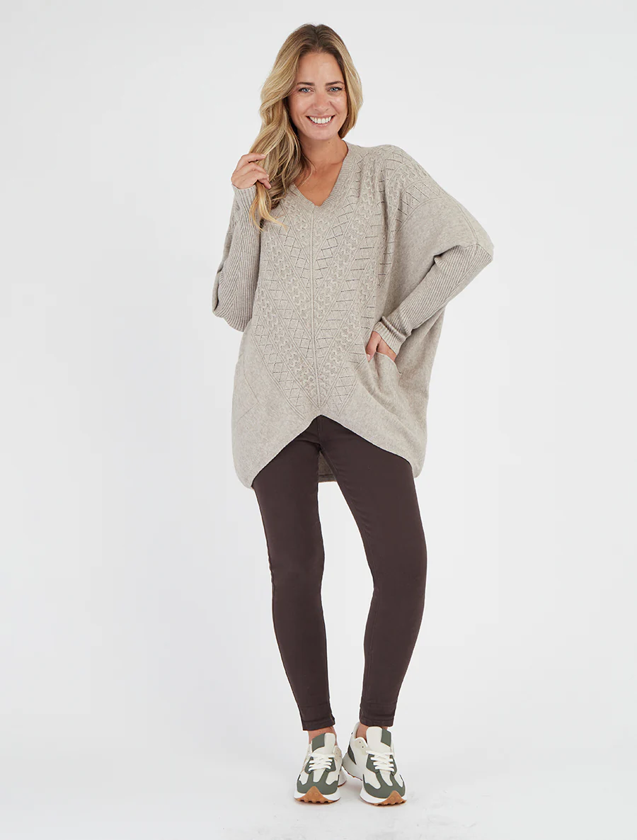 Poncho asymétrique à manches longues et poches - Taupe - Image 4