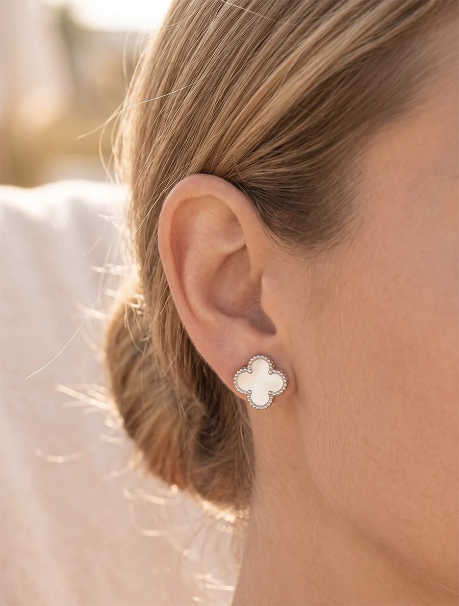 Puces d'oreilles émail blanc - Argent