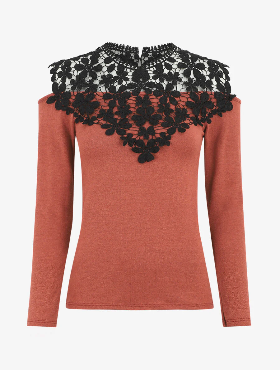 Pull à épaules ajourées en crochet - Terre de sienne