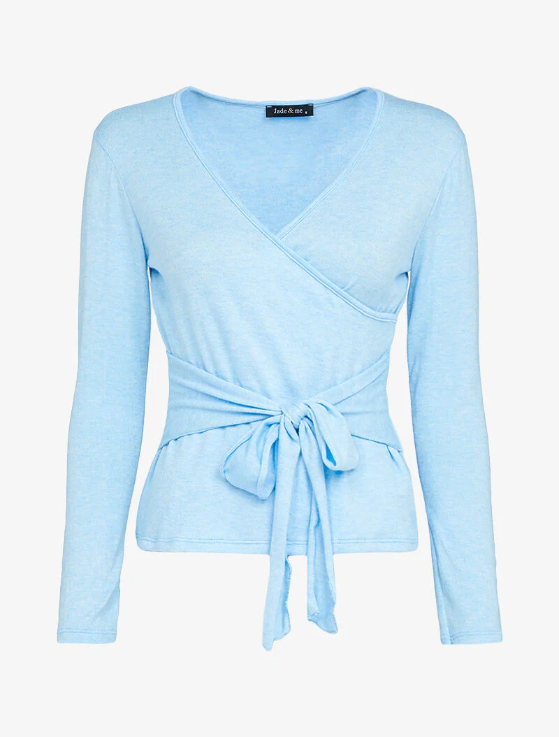 Pull cache coeur avec pans à nouer - bleu ciel