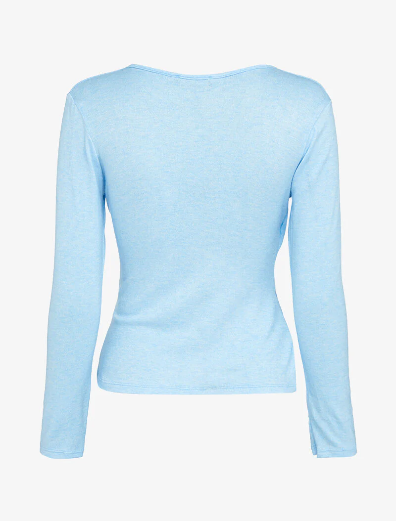 Pull cache coeur avec pans à nouer - bleu ciel - Image 2