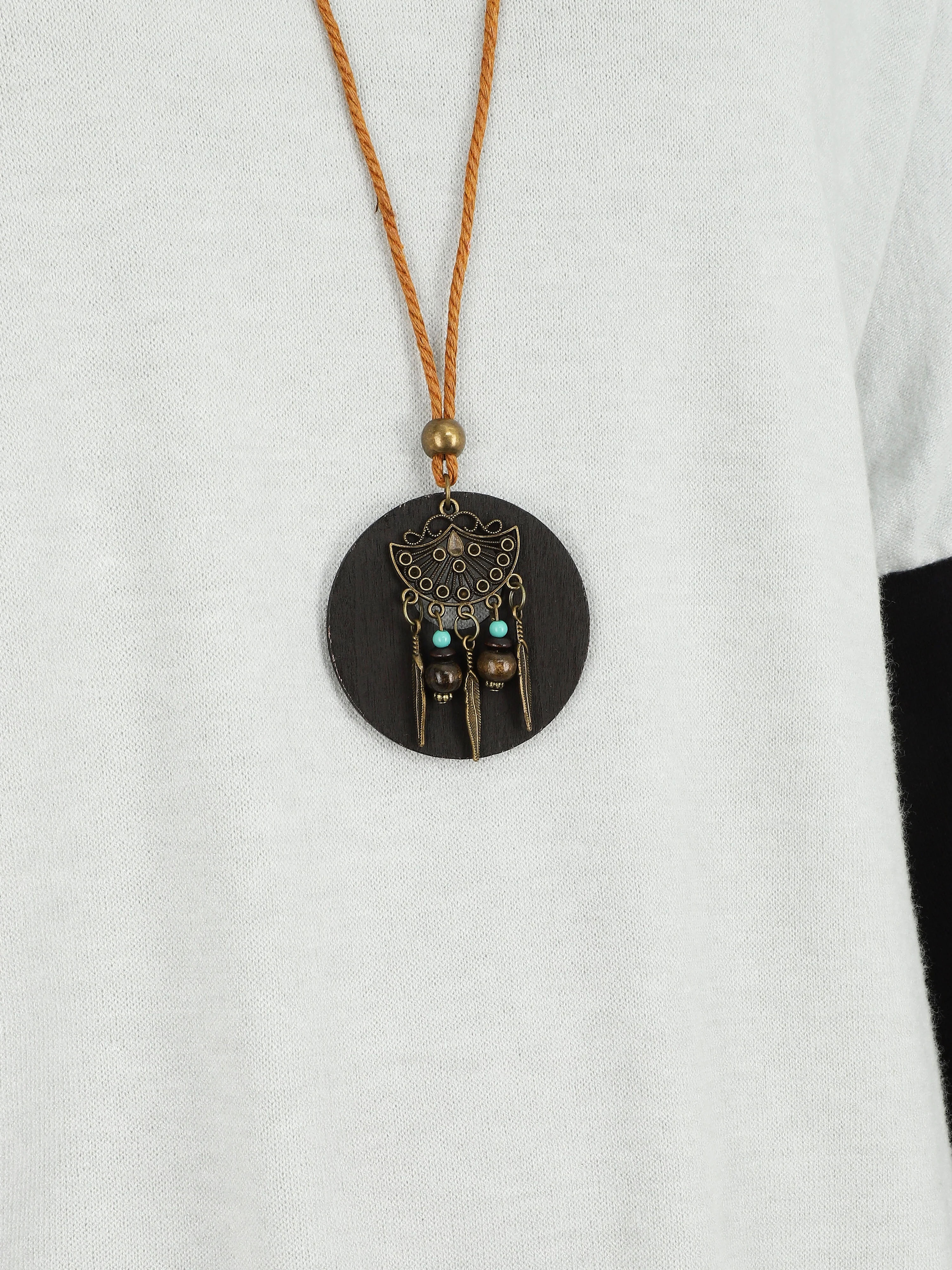 Pull chauve-souris à bas asymétrique - Blanc - Image 3
