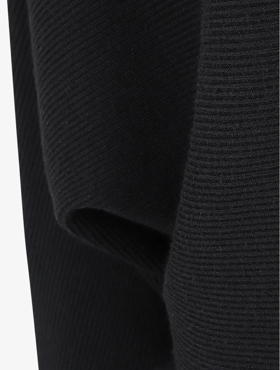 Pull col bateau ajusté - Noir - Image 3