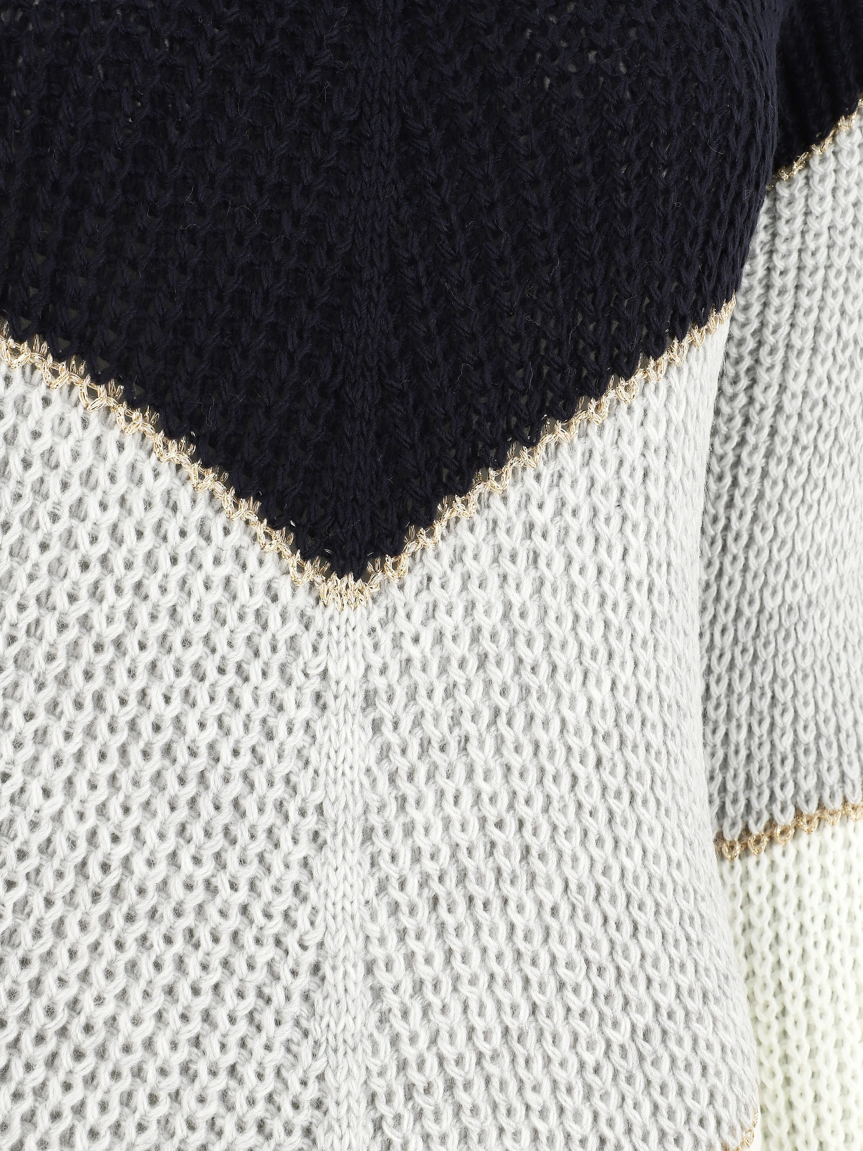 Pull en maille à motif V irisés - Marine - Image 3