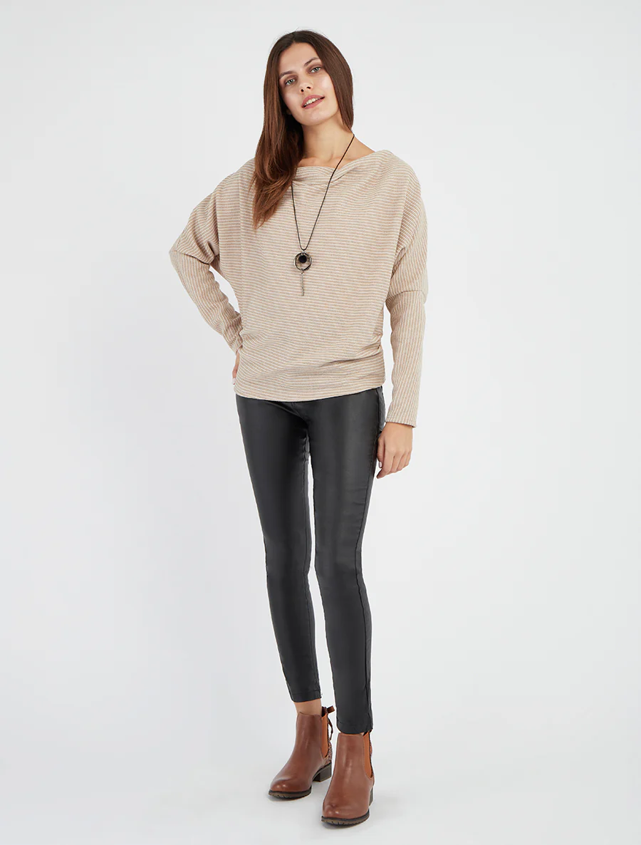 Pull fin rayé à col bénitier - Beige - Image 4