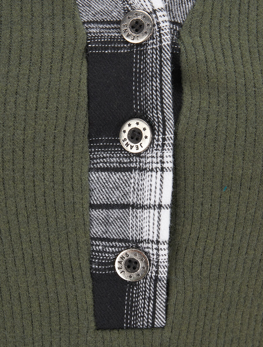 Pull trompe l'oeil à col boutonné - Kaki - Image 3