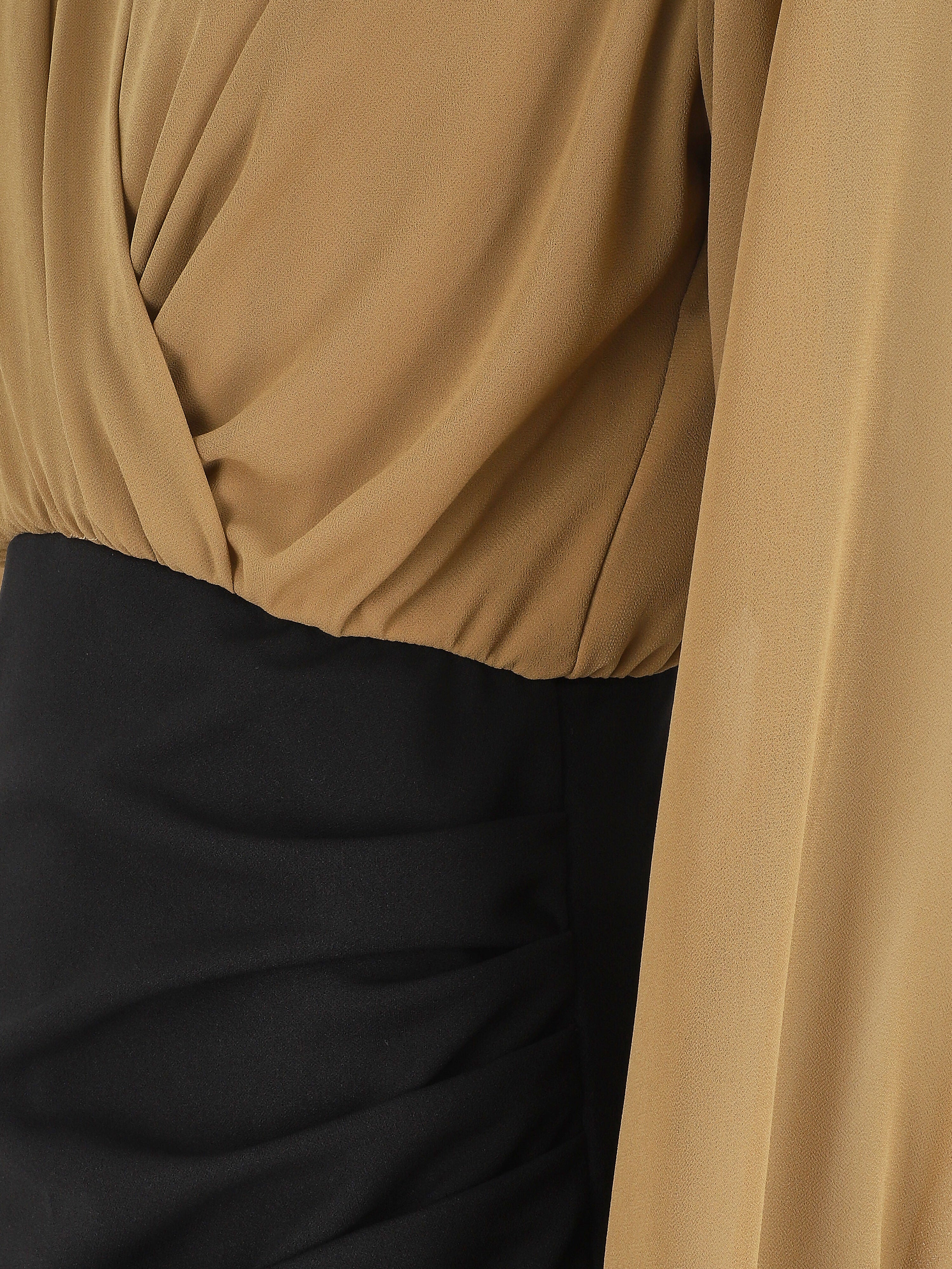 Robe drapée style portefeuille - Camel/noir - Image 3