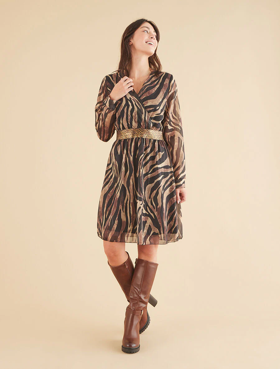 Robe fluide imprimé zébre à taille stylisée - Noir - Image 4
