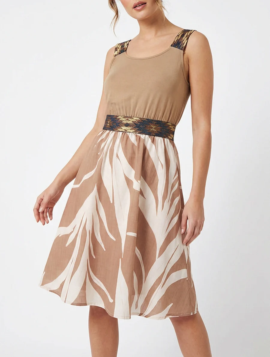 Robe imprimé graphique à taille élastiquée fantaisie - Camel - Image 4
